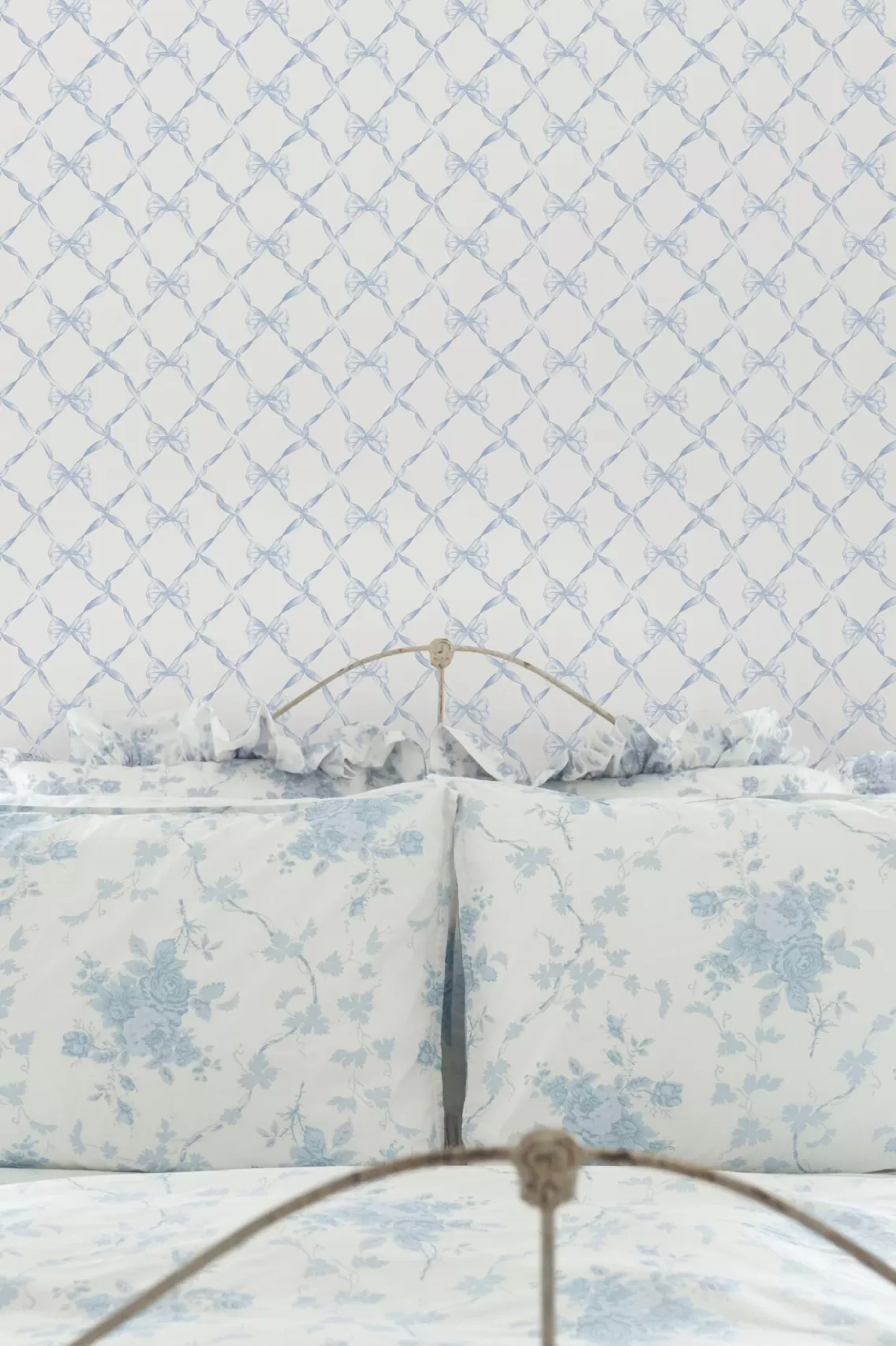 Home Decor | Wallpaper-LoveShackFancy Baby Bow Wallpaper BLUE BELLA RIBBON