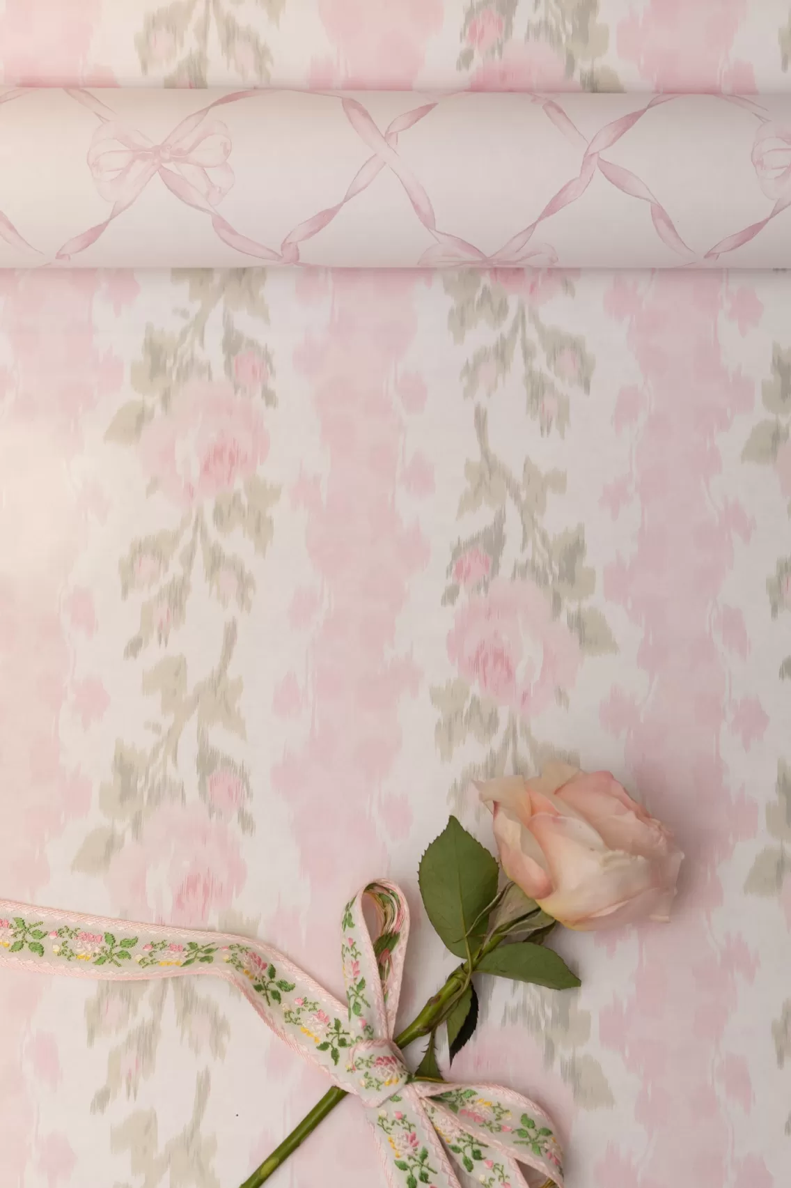 Home Decor | Wallpaper-LoveShackFancy Blooming Heirloom Wallpaper MARIE PINK