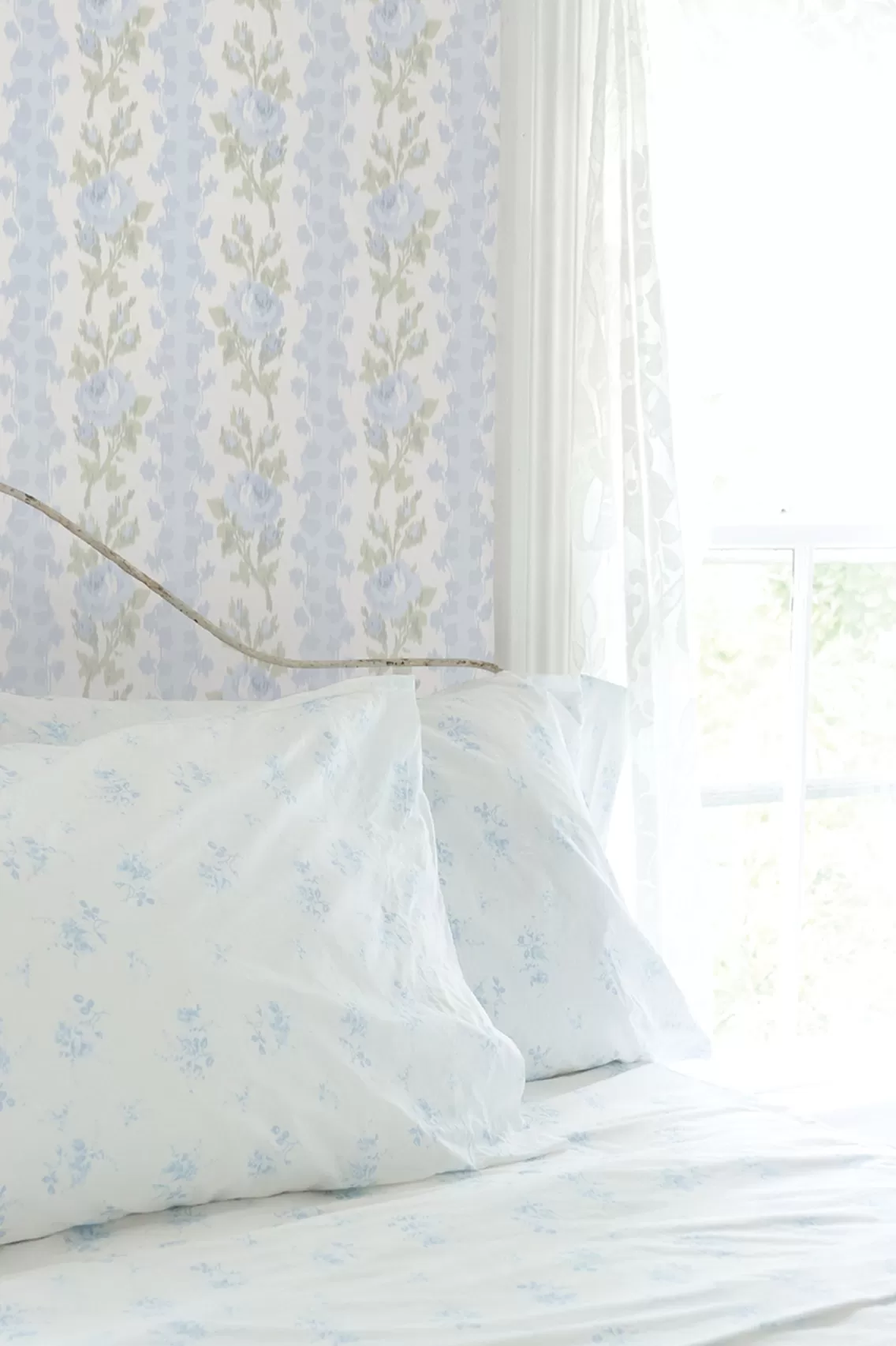 Home Decor | Wallpaper-LoveShackFancy Blooming Heirloom Wallpaper BLUE ROMANCE